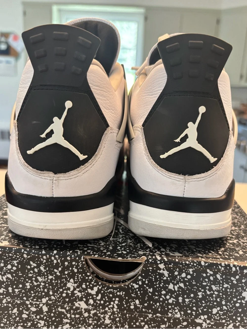 Jordan light creasing